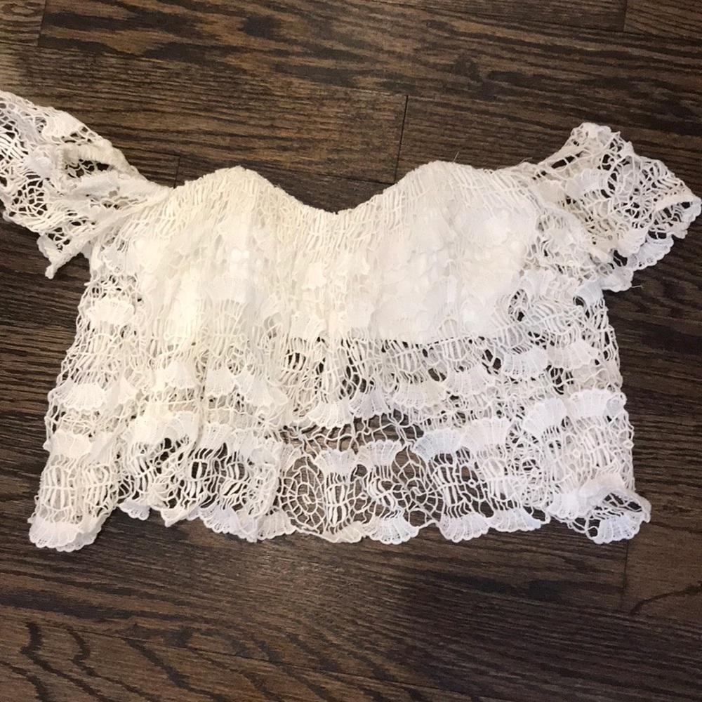 Off the shoulder crochet crop shirt